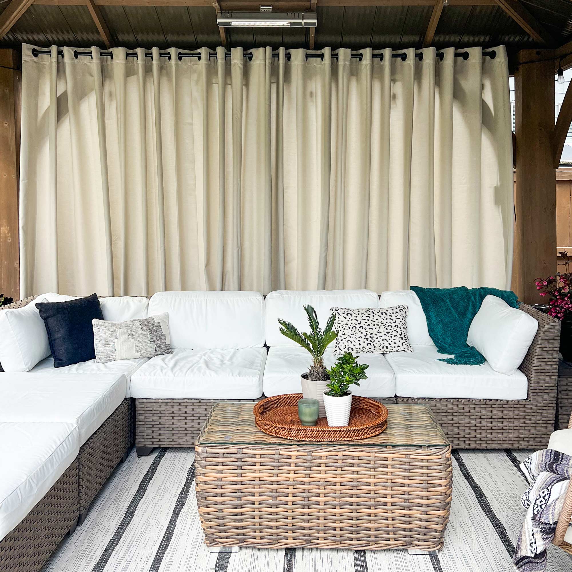 Elvonaeoly Acrylic Outdoor Curtains
