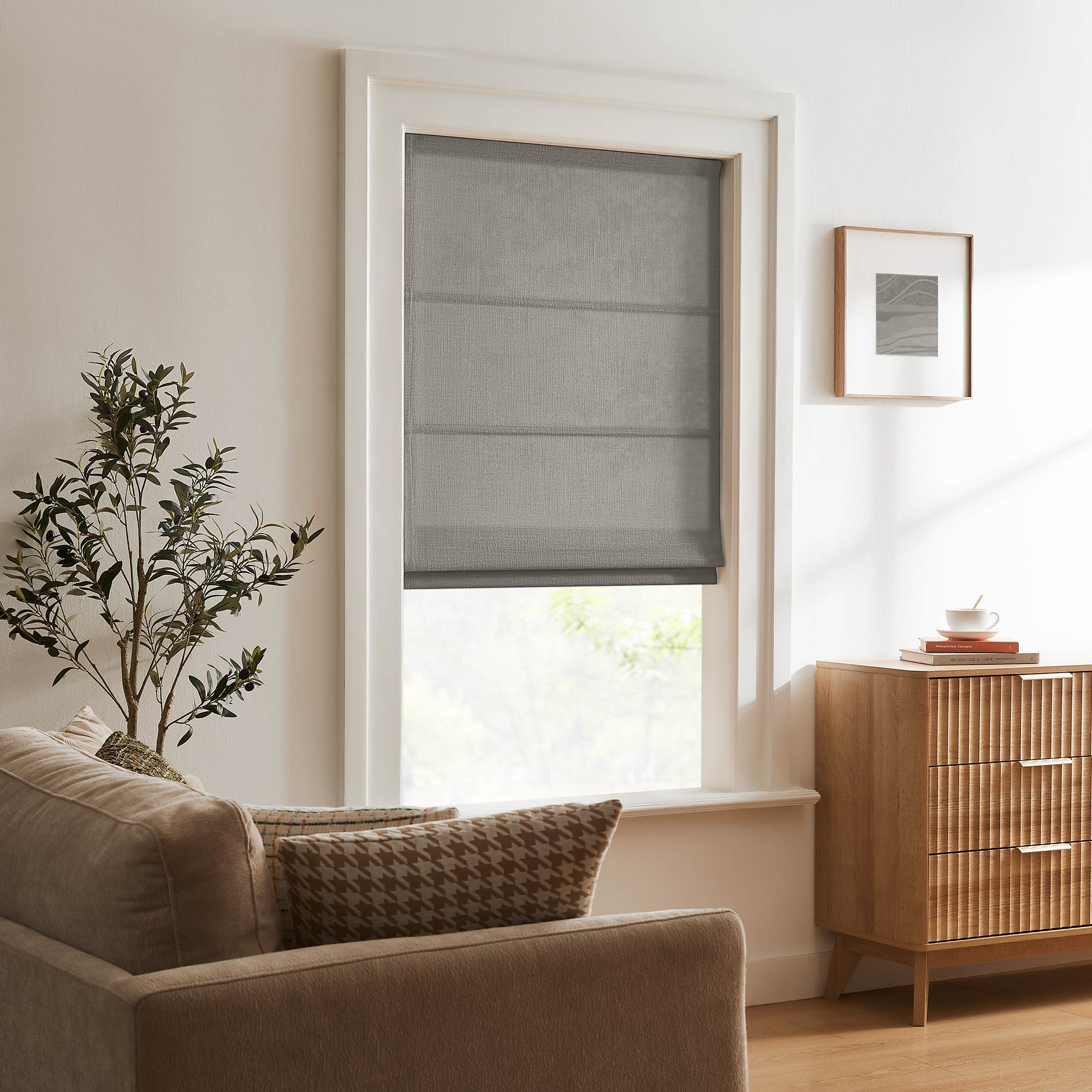 Elvonaeoly Custom Linen Roman Shades