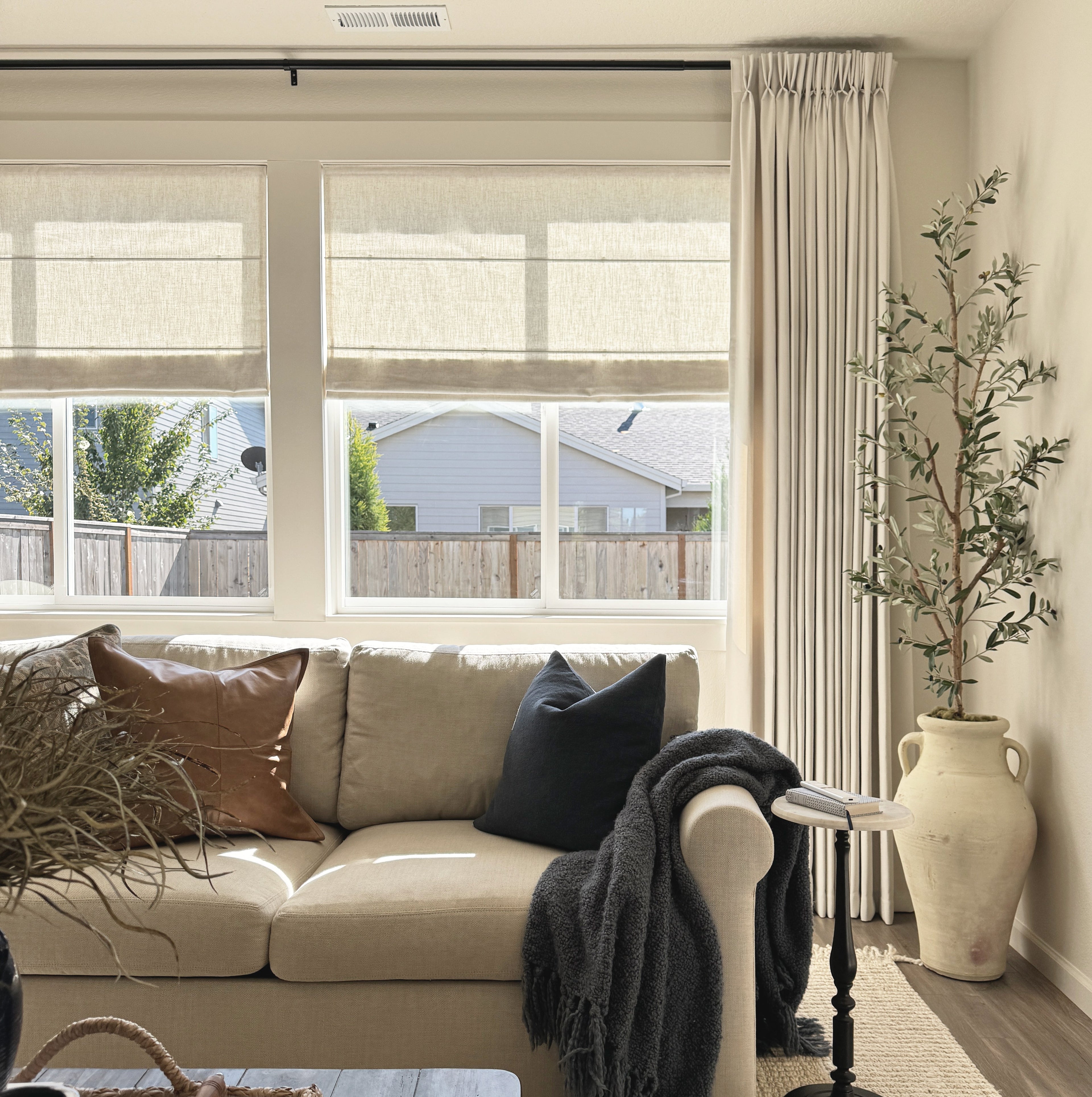 Elvonaeoly Custom Linen Roman Shades