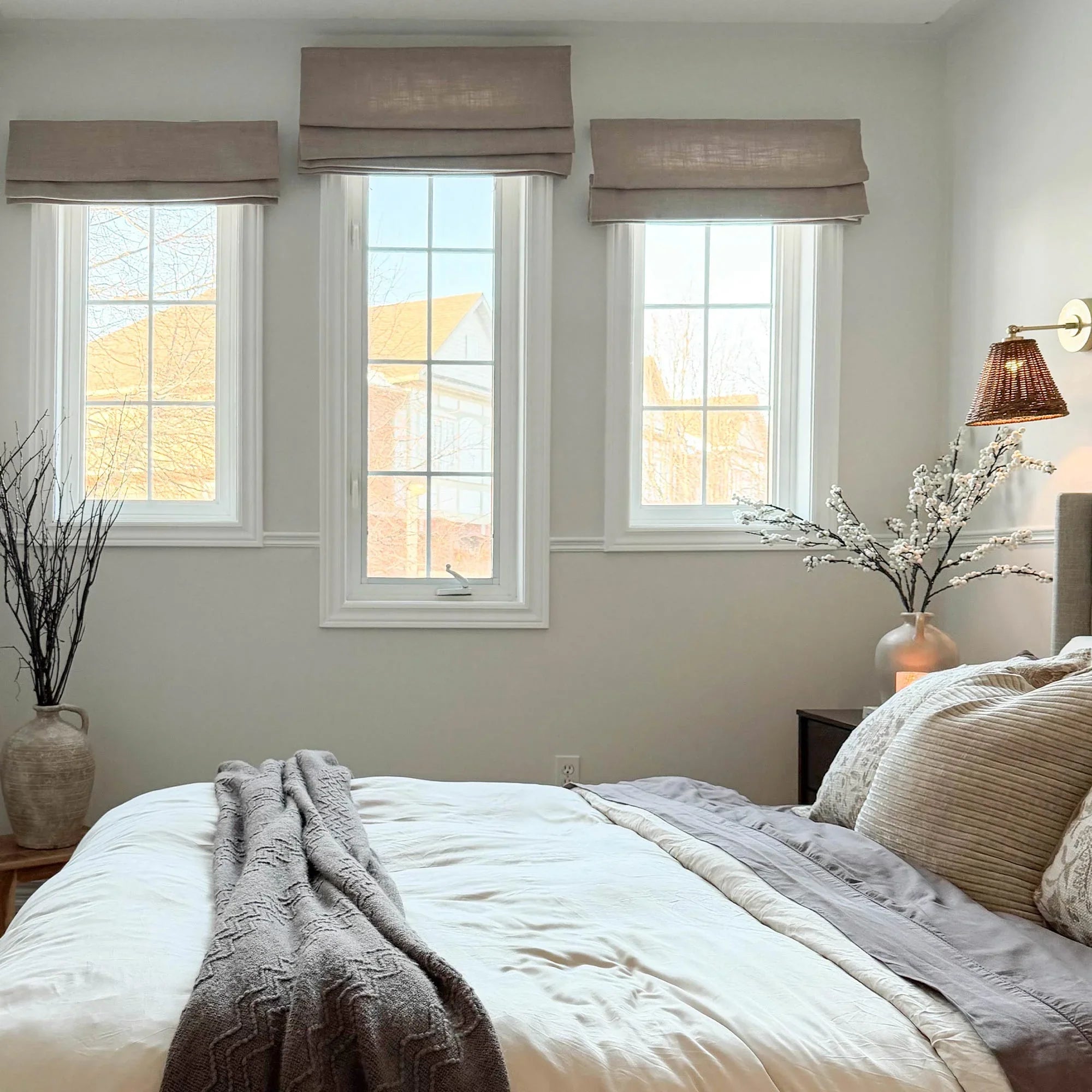 Elvonaeoly Custom Linen Roman Shades
