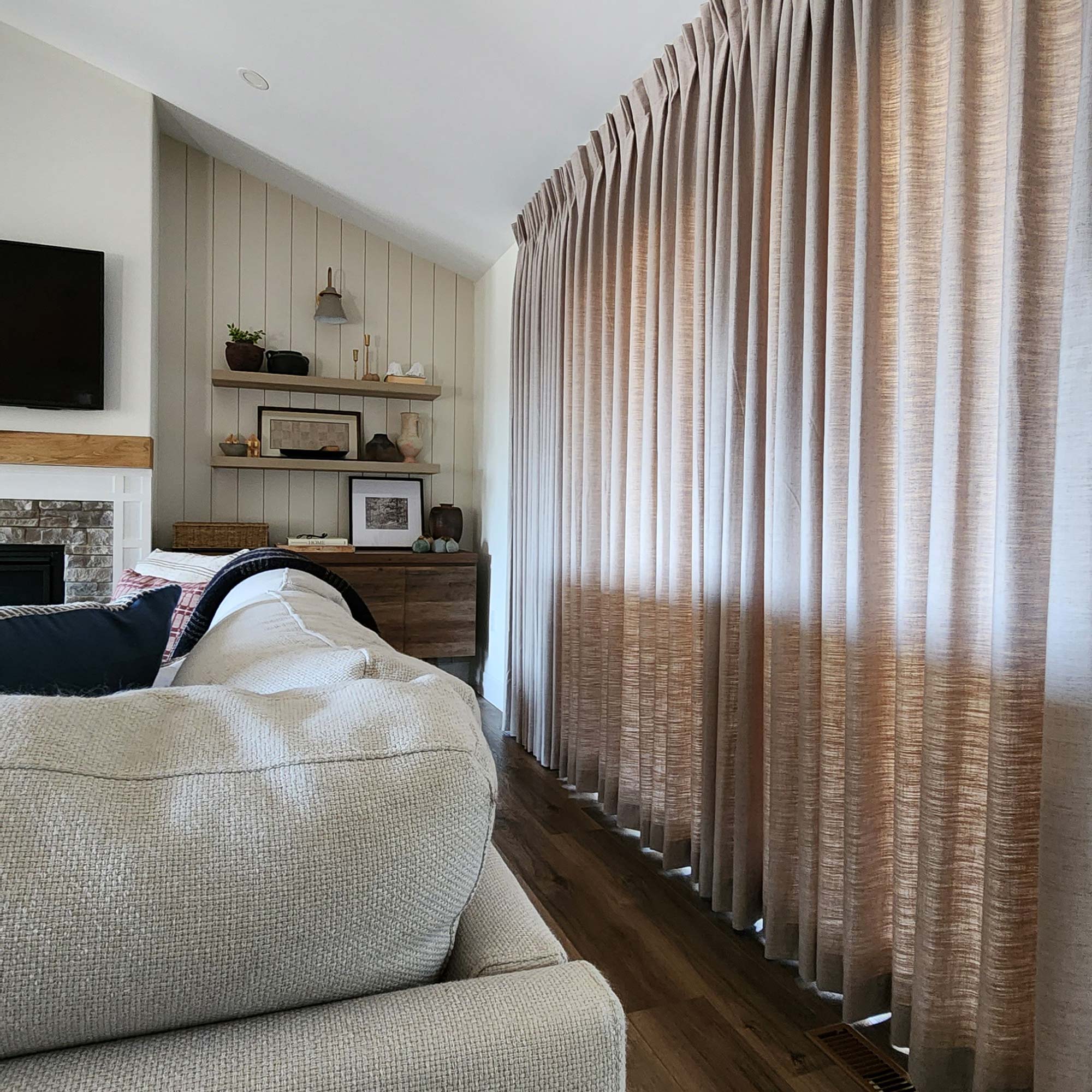 Elvonaeoly Heavyweight Linen Curtains